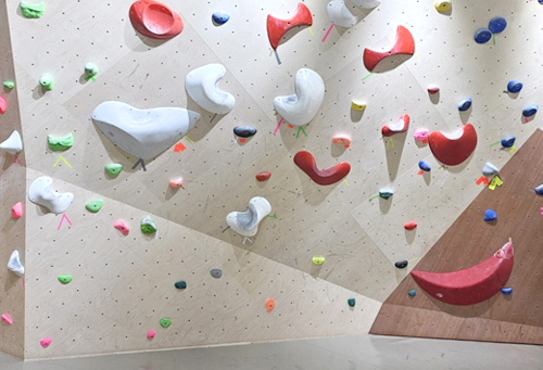 클라이밍장(1층)